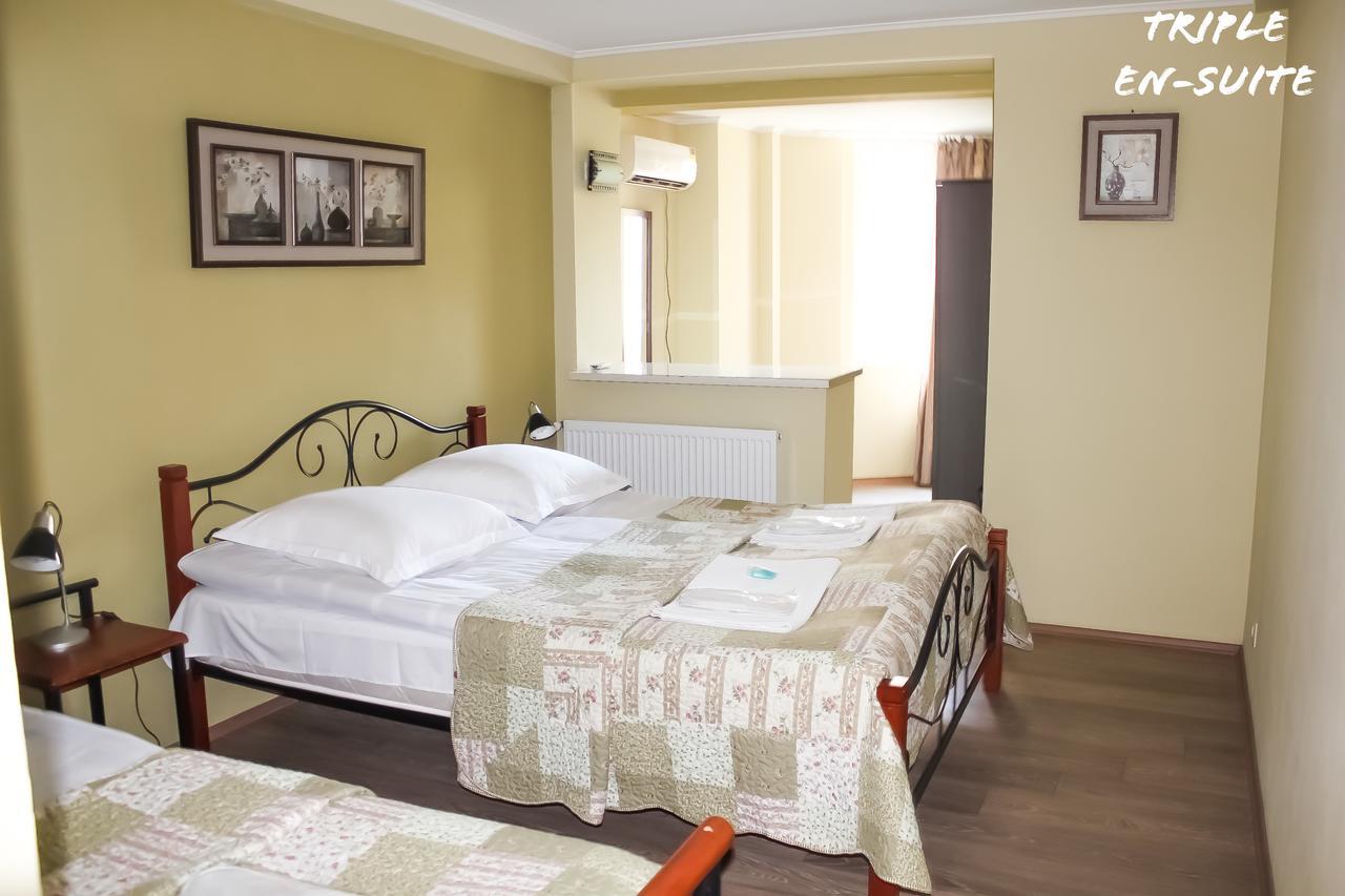 Red Fox Guesthouse Τυφλίδα Εξωτερικό φωτογραφία